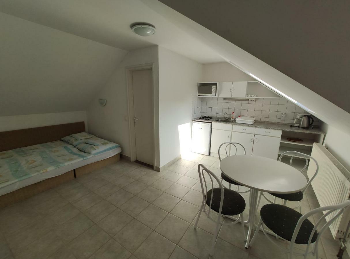 Markal Apartman Hévíz Exteriör bild